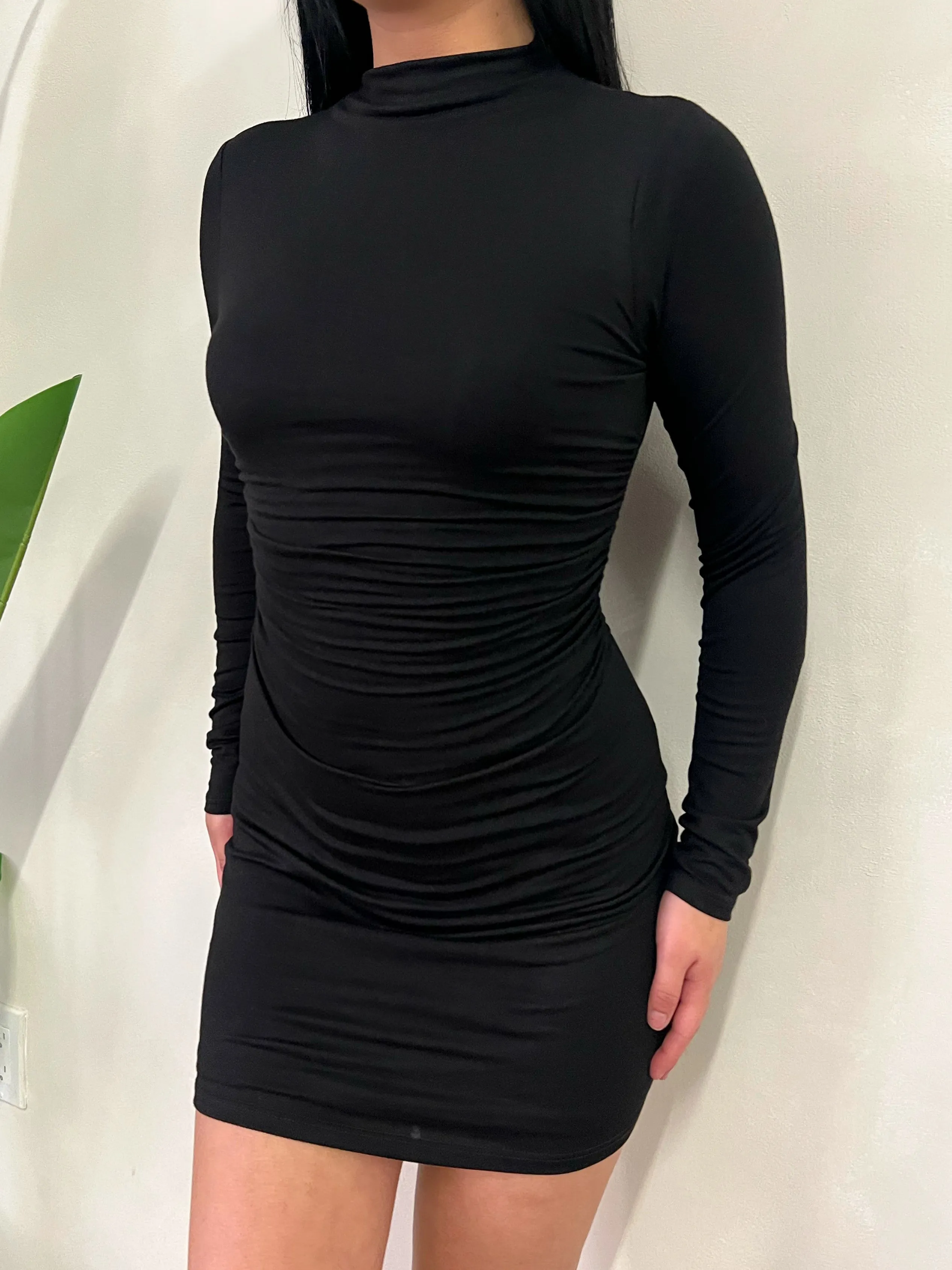 Ashley Ruched Mini Dress (Black)