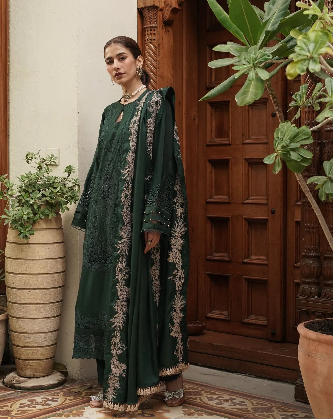 Manara Luxury Winter Festive Collection – Rudabah