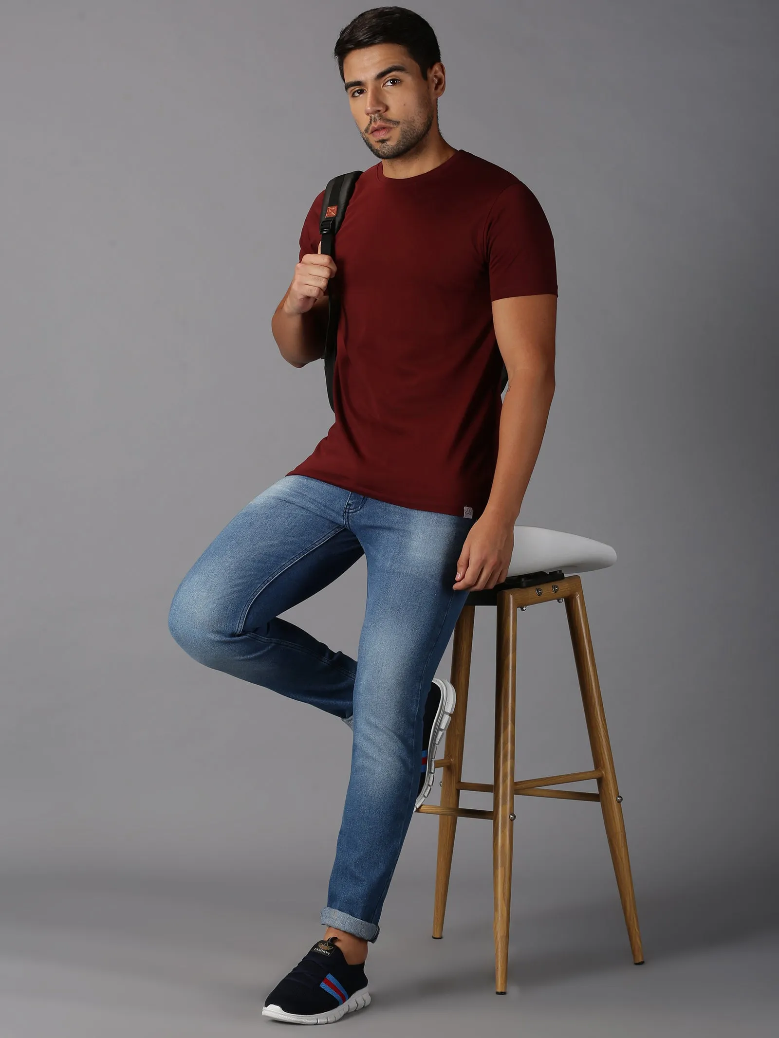 MEN'S SUPIMA COTTON BURGANDY SOLID SLIM FIT T.SHIRT