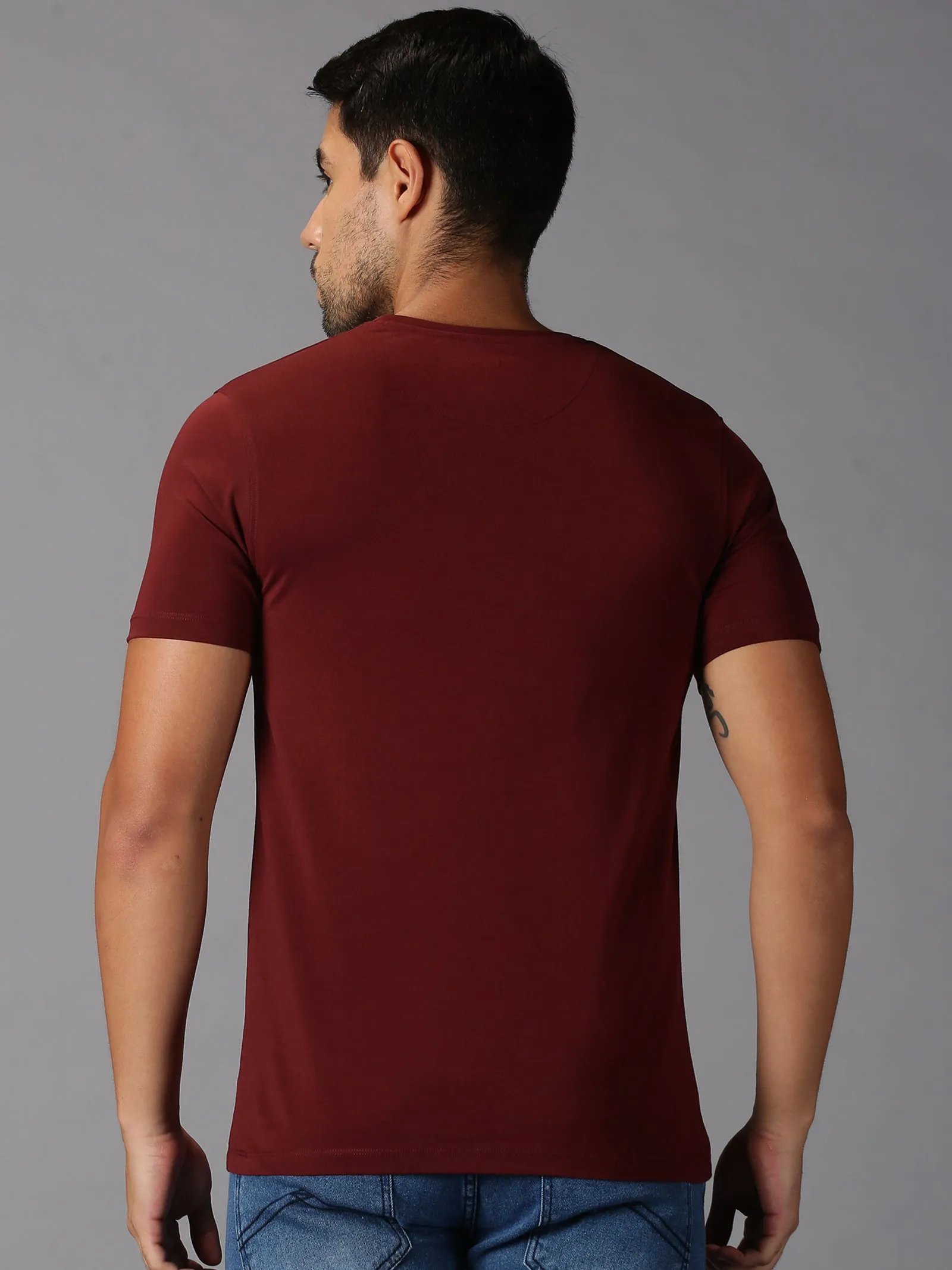 MEN'S SUPIMA COTTON BURGANDY SOLID SLIM FIT T.SHIRT