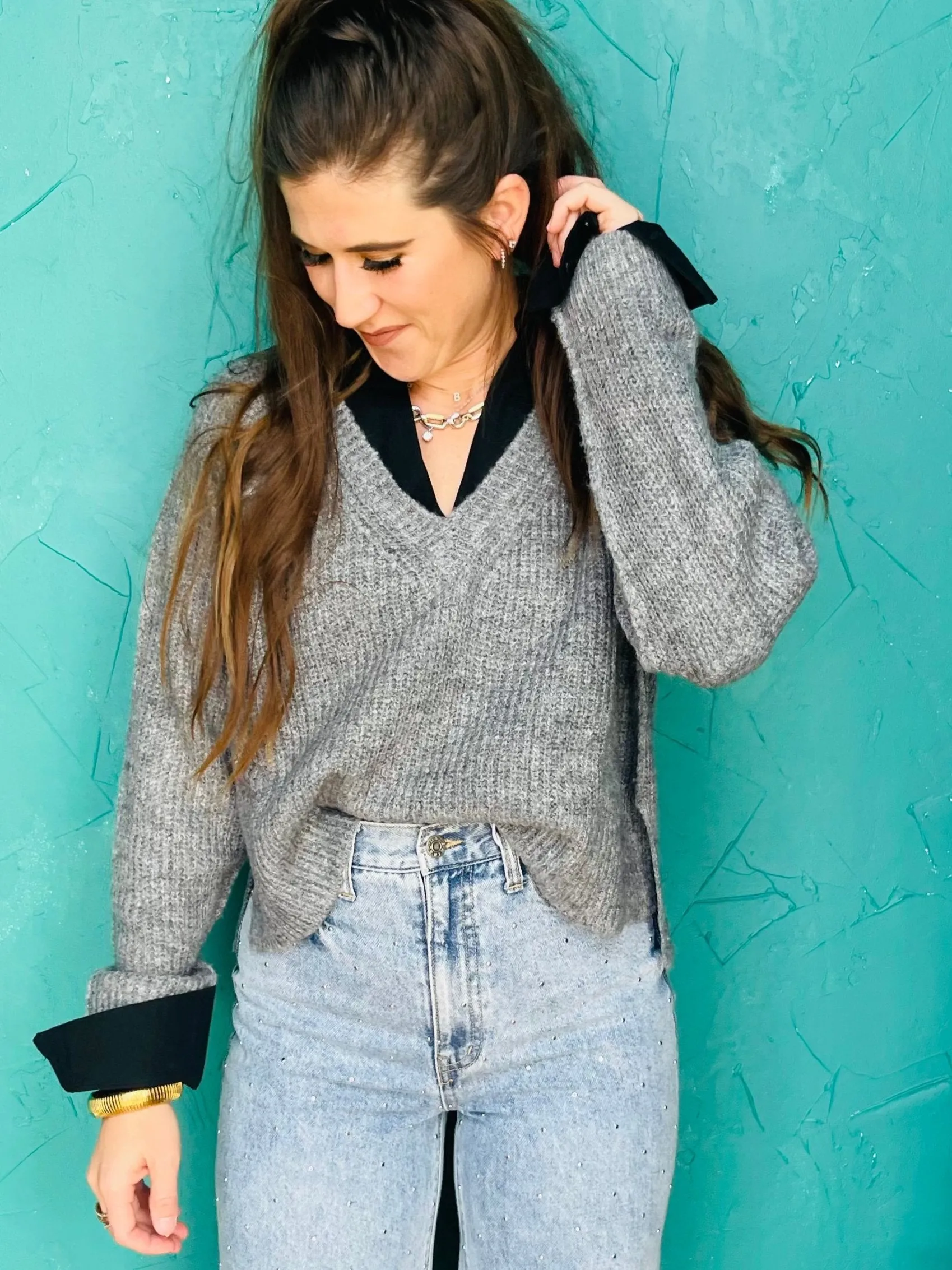 V-Neck Sweater W/ Collar