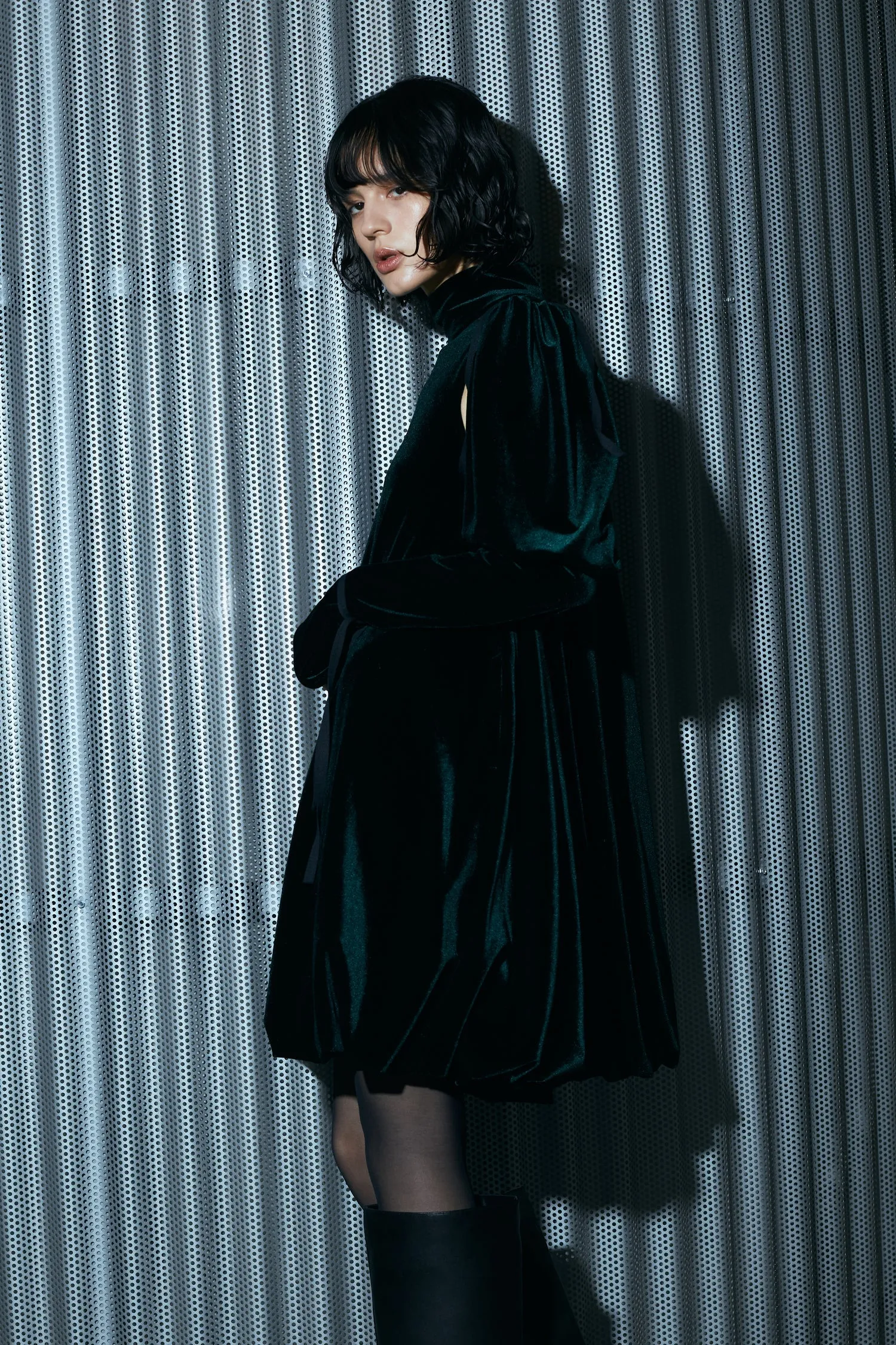 VELVET PUFF DRESS
