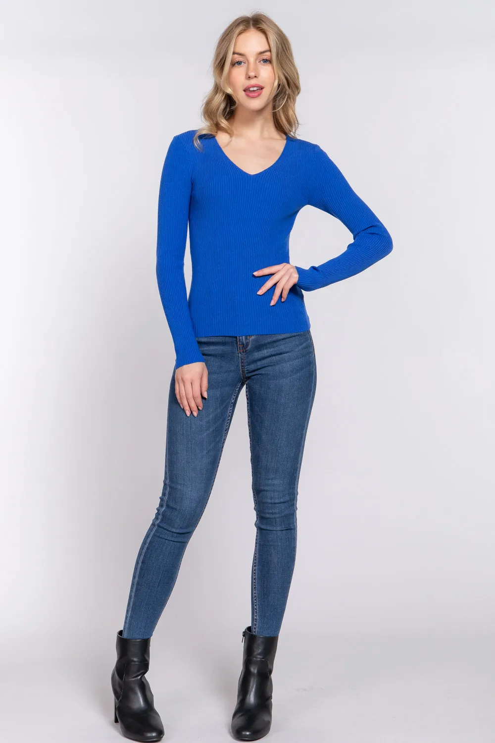 Women's Long Sleeve V-Neck Fitted Viscose Ribbed Sweater