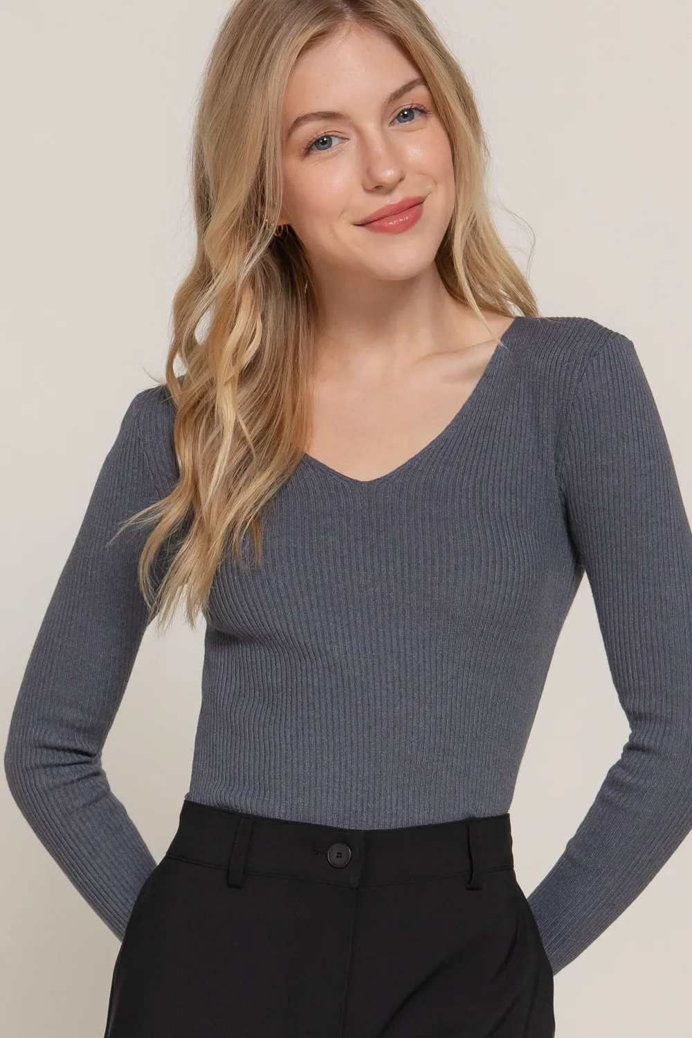 Women's Long Sleeve V-Neck Fitted Viscose Ribbed Sweater