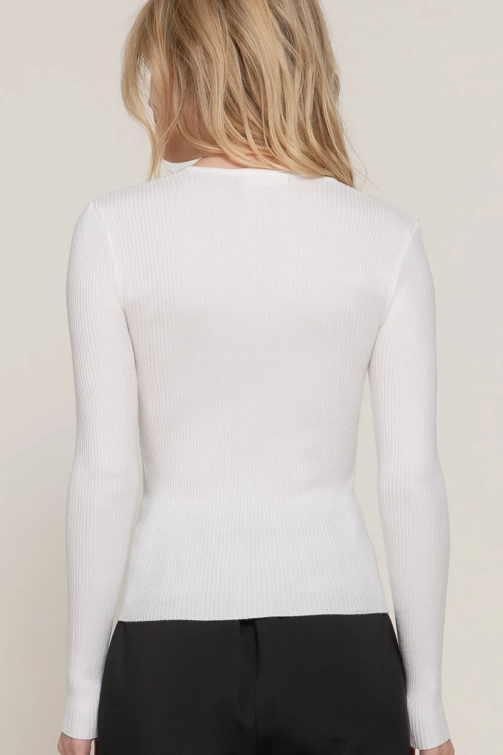 Women's Long Sleeve V-Neck Fitted Viscose Ribbed Sweater