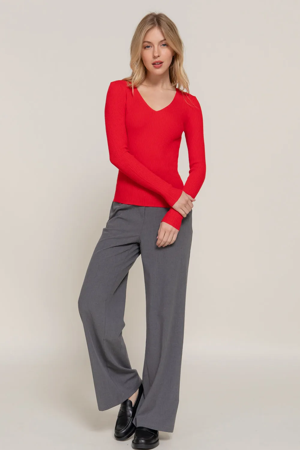 Women's Long Sleeve V-Neck Fitted Viscose Ribbed Sweater