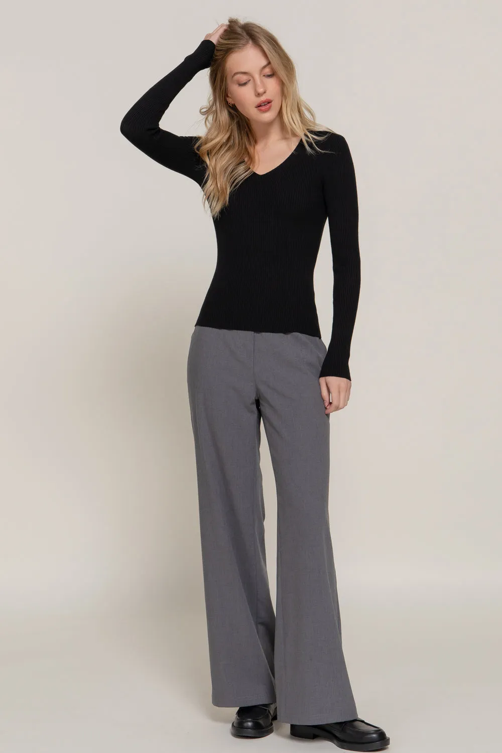 Women's Long Sleeve V-Neck Fitted Viscose Ribbed Sweater